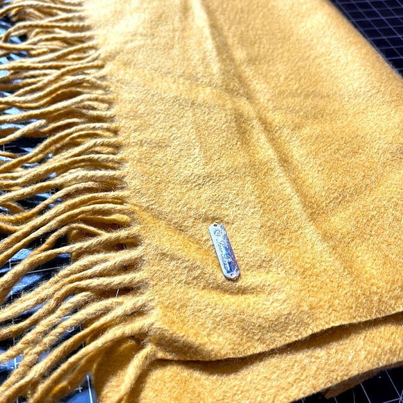 Loro Piana 1/16 cashmere scarf - mustard - unisex - Picture 2 of 4